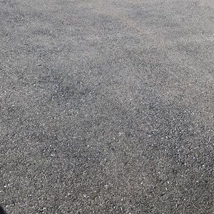 Meet your Posher, Demi